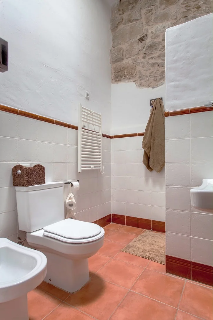 Baño (vista 3) - Casa Pepita, La Almeza, Alpuente