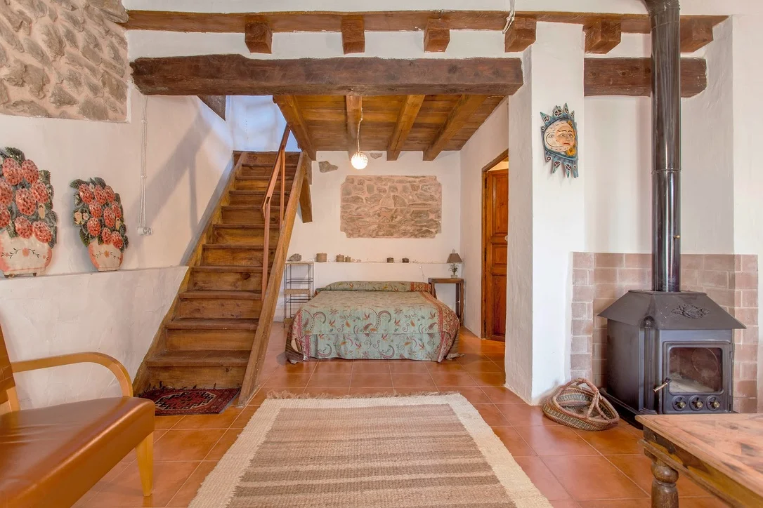 Chimenea - Casa Pepita, La Almeza, Alpuente