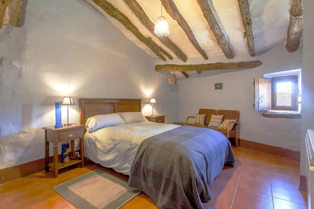 Dormitorio (vista 4) - Casa Pepita, La Almeza, Alpuente